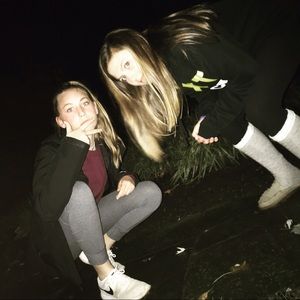 Meet your Posher, Lea